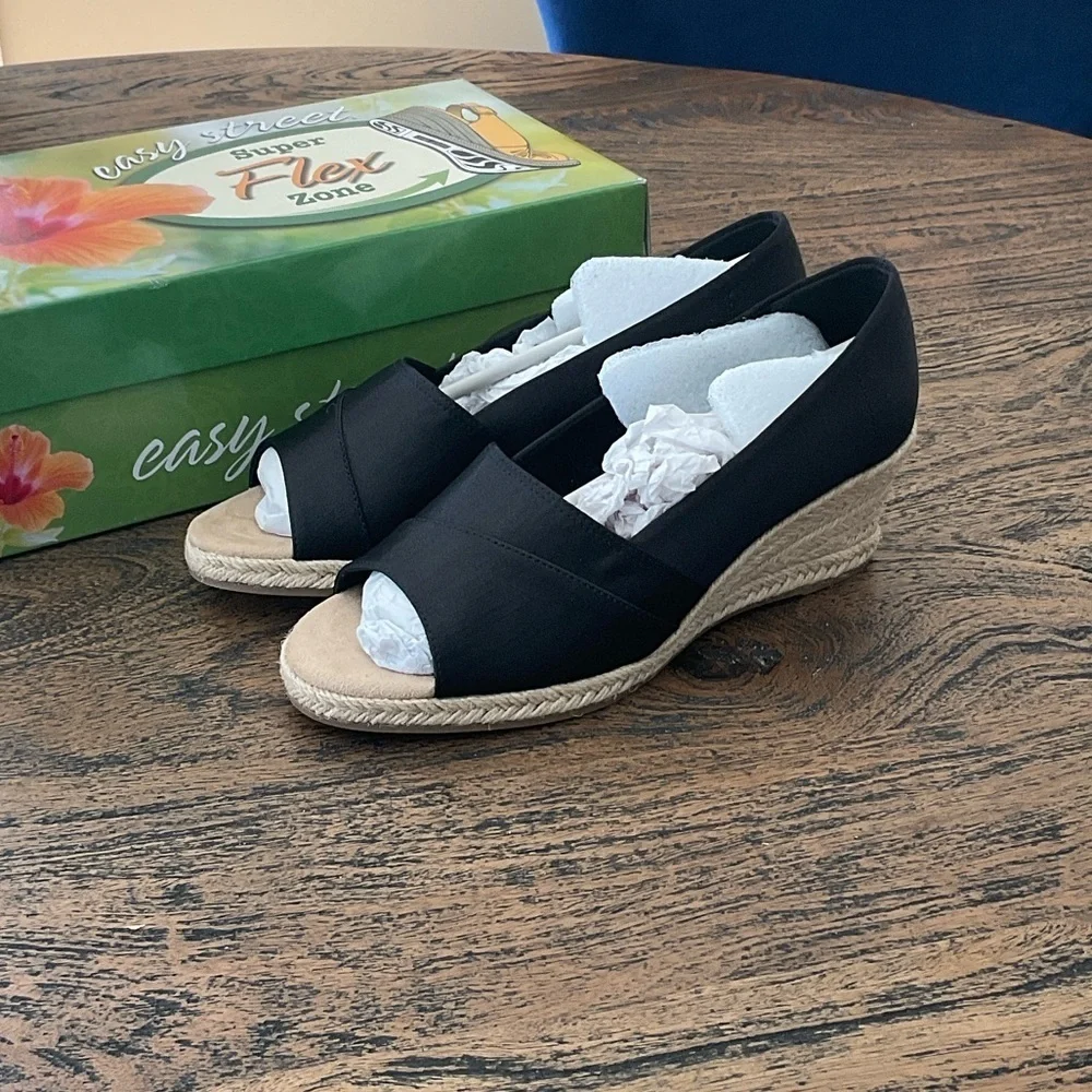 Easy Street Black and Tan Espadrille Wedges